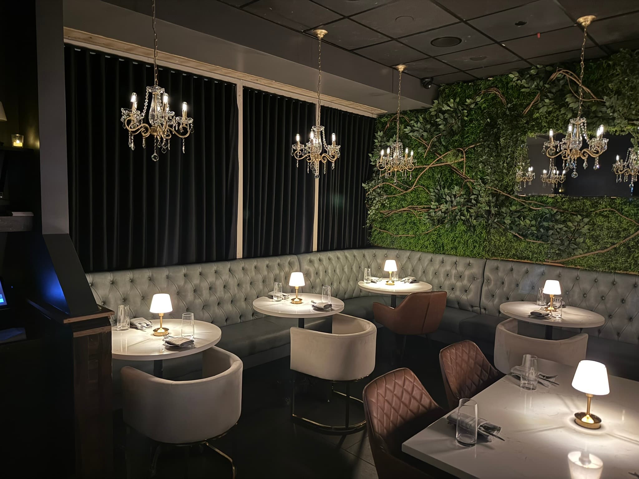 The Lola: Styled interior seating